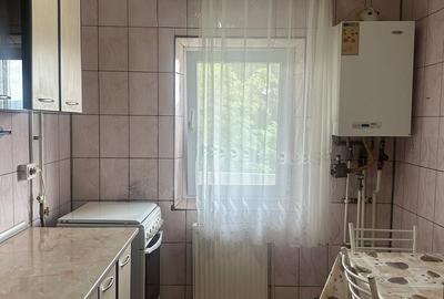 Apartament cu 3 camere decomandat în Central - 8