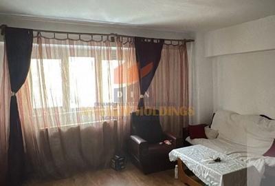 Apartament cu 2 camere decomandat în Frații Golești