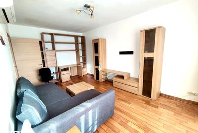 Apartament cu 3 camere decomandat în Aradului