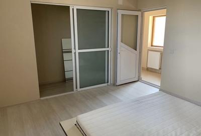 Casă cu 3 camere cu Teren 165 Mp în Central - 1