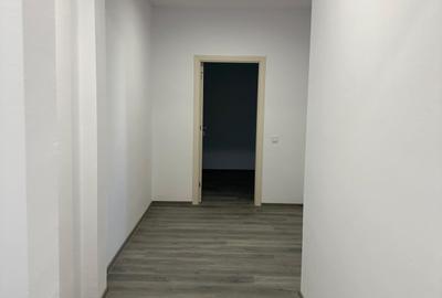 Apartament cu 4 camere decomandat în Central - 12