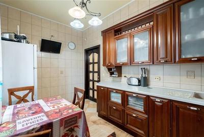 Casă individuală cu 6 camere cu Canalizare în Tătărași - 6