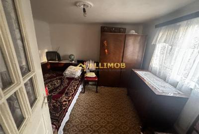 Casă cu 2 camere cu Teren 758 Mp în Central - 4