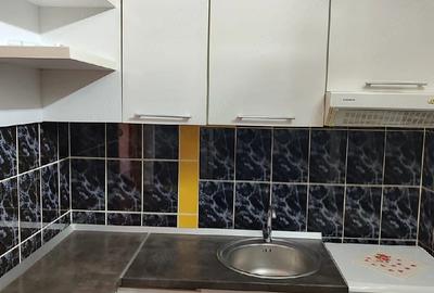 Garsonieră semidecomandată în Central