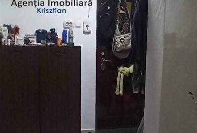 Apartament cu 3 camere decomandat în Micro 15 - 6