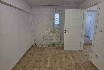 Casă cu 2 camere decomandat în Central