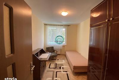 Apartament cu 3 camere decomandat în Cornișa - 4
