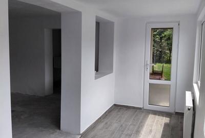Casă cu 2 camere în Vulcan