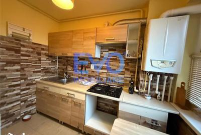 Apartament cu 4 camere în Alexandru cel Bun - 11
