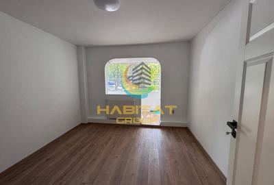 Apartament cu 4 camere decomandat în Tineretului