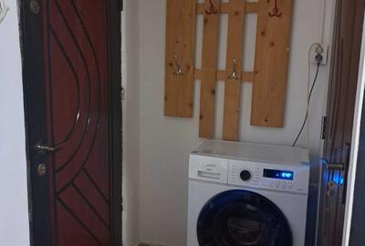 Garsonieră decomandată în Exterior Vest