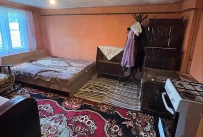 Casă cu 5 camere cu Teren 571 Mp în Central