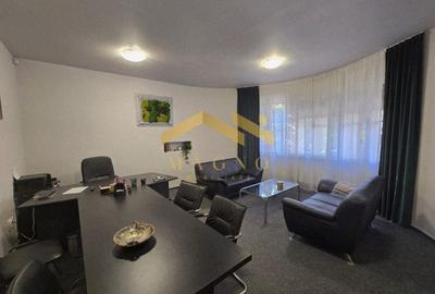 Apartament cu 4 camere decomandat, mobilat în Central - 2