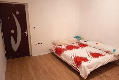 Casă cu 1 camere cu Teren 100 Mp în Central