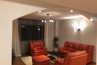 Apartament cu 2 camere circular, mobilat în Decebal