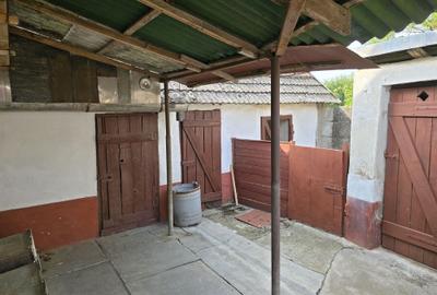 Casă cu 2 camere în Boiu - 6