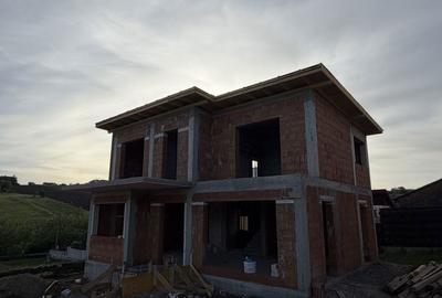 Casă cu 4 camere în Moara - 3