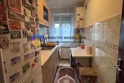 Apartament cu 3 camere semidecomandat, mobilat în Dărmănești - 15