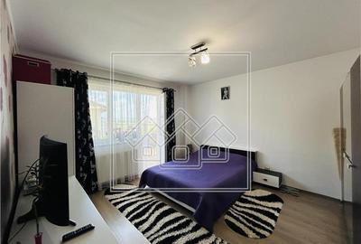 Apartament cu 3 camere decomandat în Turnișor - 8