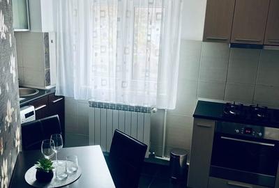 Apartament cu 2 camere decomandat în Ostroveni - 1