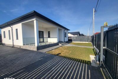 Casă cu 3 camere cu Teren 270 Mp în Hemeiuș
