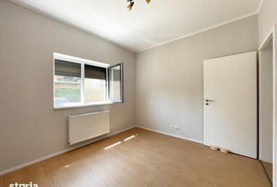 Apartament cu 3 camere decomandat în Giroc