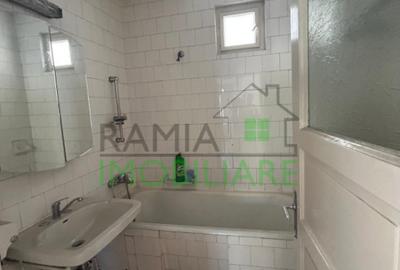 Casă cu 4 camere cu Teren 1053 Mp în Central - 7