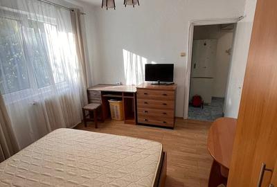 Apartament cu 2 camere decomandat în Alexandru cel Bun