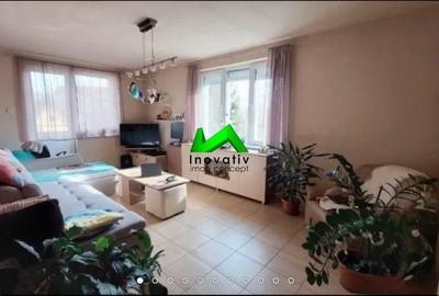 Apartament cu 3 camere decomandat în Ștrand