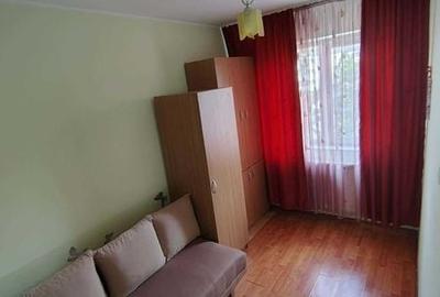 Garsonieră în Vest - 6