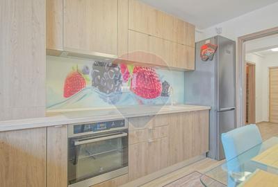 Apartament cu 2 camere decomandat, mobilat în Tractorul