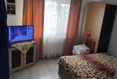 Apartament cu 2 camere decomandat în Exterior Vest