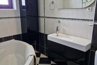 Casă individuală cu 9 camere cu Canalizare în Sânpetru - 8