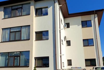 Apartament cu 2 camere decomandat în Găvana