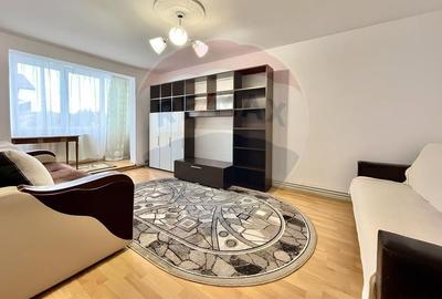 Apartament cu 3 camere decomandat, mobilat în Tractorul - 3