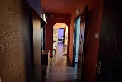 Apartament cu 4 camere în Soarelui