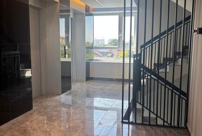 Apartament cu 2 camere decomandat în Bucureștii Noi