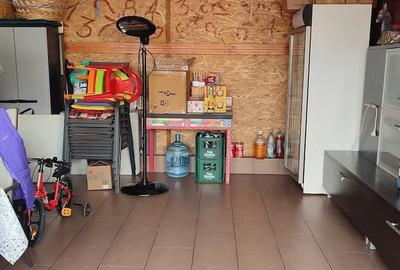 Casă cu 3 camere cu Teren 300 Mp în Central - 10