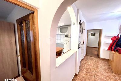 Apartament cu 3 camere decomandat în Micro 17 - 4
