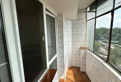 Apartament cu 2 camere decomandat în Ghencea
