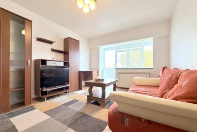 Apartament cu 3 camere decomandat, mobilat în Faleza Nord