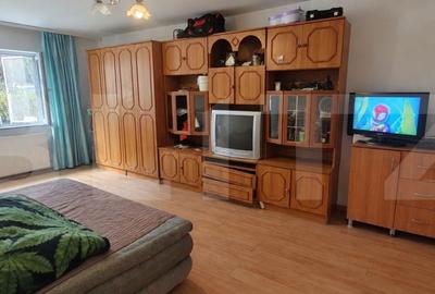 Apartament cu 2 camere decomandat în Mărișelu