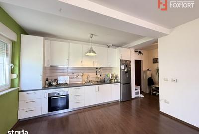 Apartament cu 3 camere decomandat, mobilat în Blașcovici
