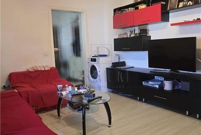 Apartament cu 3 camere semidecomandat în Gheorghe Lazăr