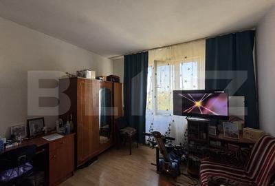 Apartament cu 2 camere decomandat, mobilat în Simeria