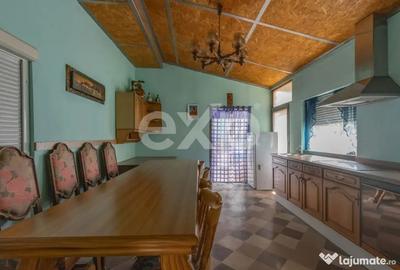 Casă cu 5 camere cu Teren 1866 Mp în Central - 2
