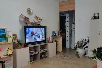 Garsonieră decomandată în Rahova