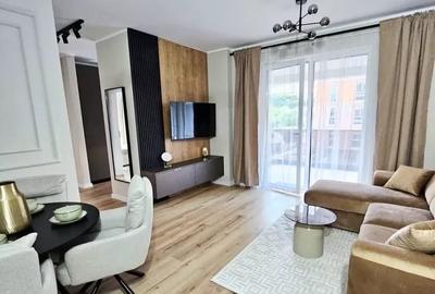 Apartament cu 3 camere semidecomandat, mobilat în Florești