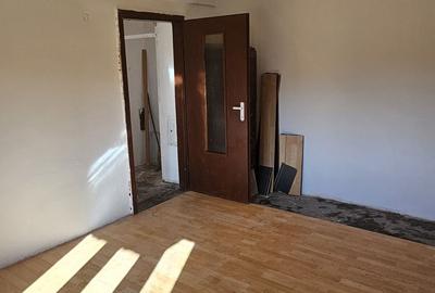 Apartament cu 2 camere decomandat în Șuncuiuș - 3