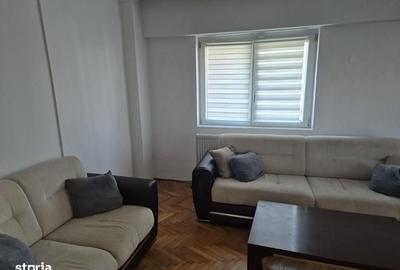 Apartament cu 3 camere decomandat în Iancului